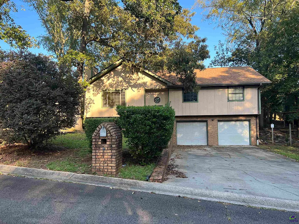 107 Red Oak Gln