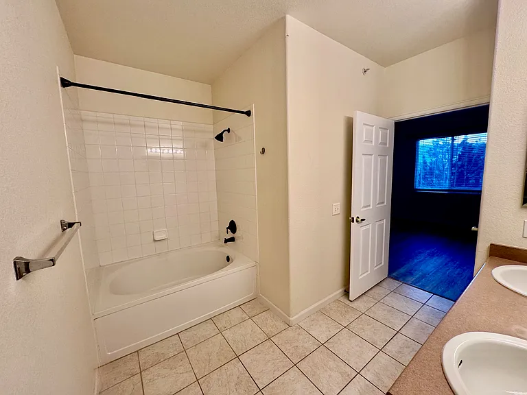 8457 S Hoyt Way #303 — Photo 31