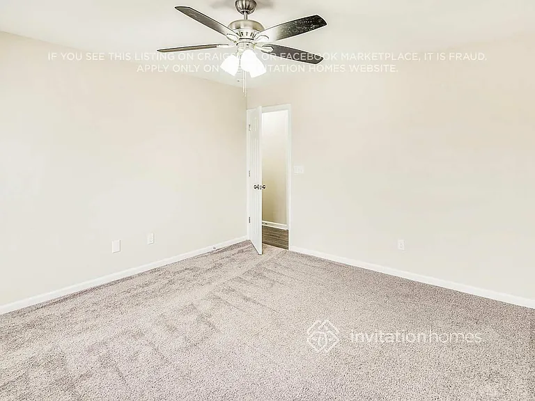 7029 Honey Tree Ln — Photo 22