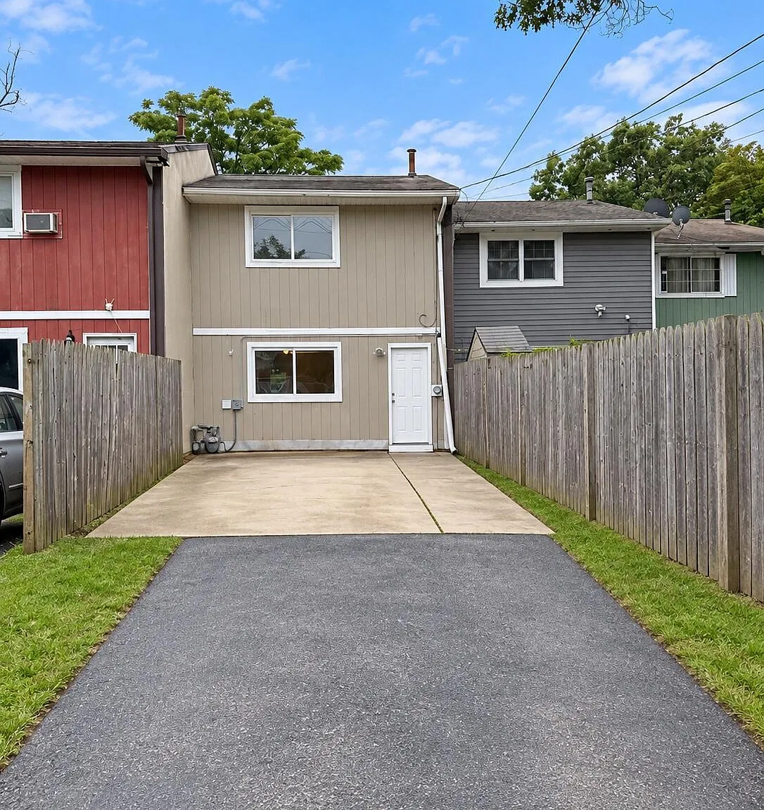 2 bed, 1.5 bath, 1152 sqft, $2,550 — Photo 3