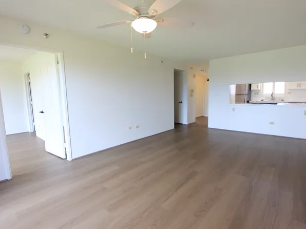 3075 Ala Poha Pl APT 904, Honolulu, HI 96818