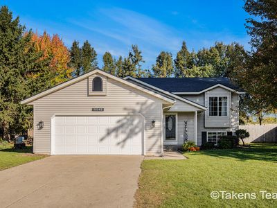 10543 Northfield Dr, Zeeland, MI, 49464