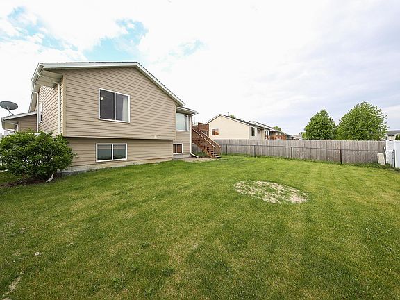 5th image of 7328 W 51st St