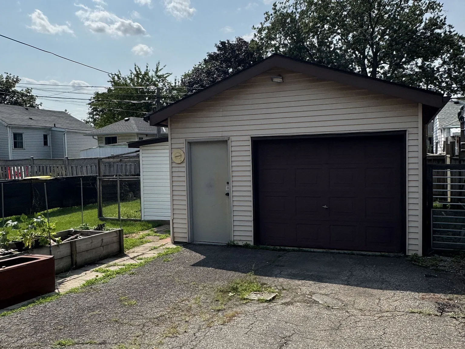 2 bed, $2,100 — Photo 3