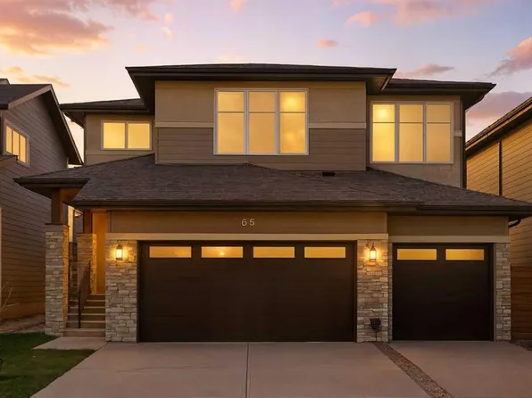 65 Rowmont Line NW, Calgary, AB T3L 0H3