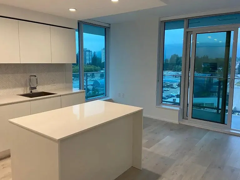 3833 Evergreen Pl #33 — Photo 4