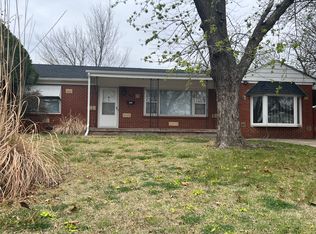 2335 S Fountain Ave, Wichita, KS 67218