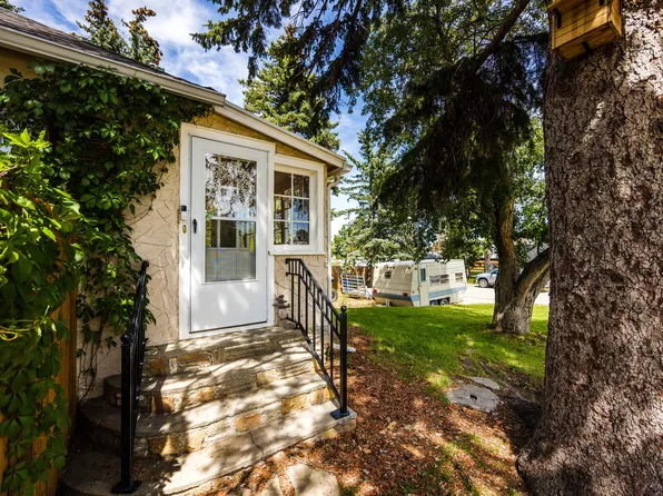 704 Delphi Ave, Sheridan, WY 82801
