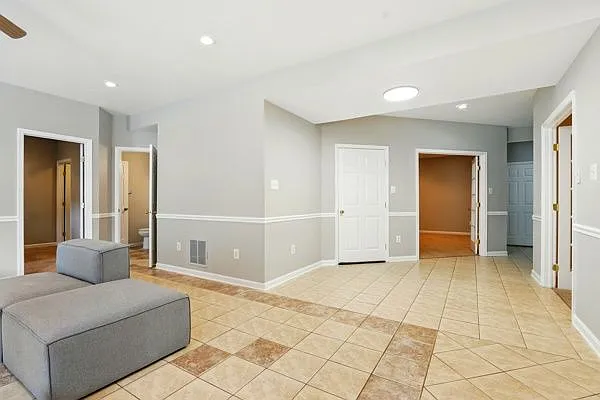 14863 Chimbote Ct — Photo 7