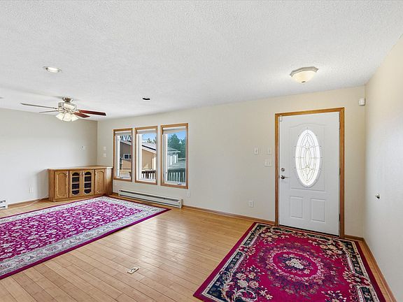 3rd image of 15418 Nature Rd