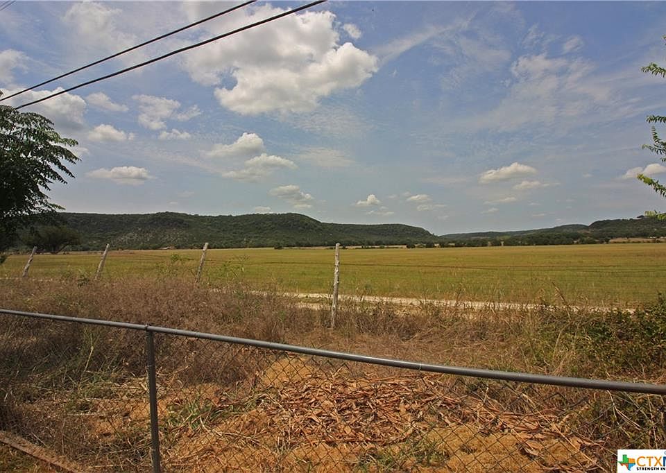 1st image of 324 Pecan Row