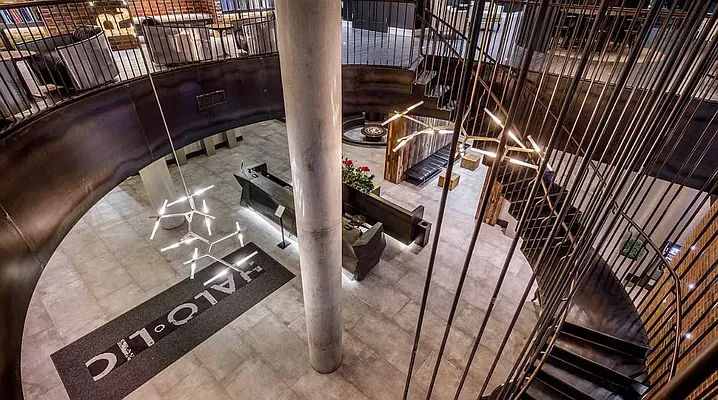 Rented by The KCI Group | media 121