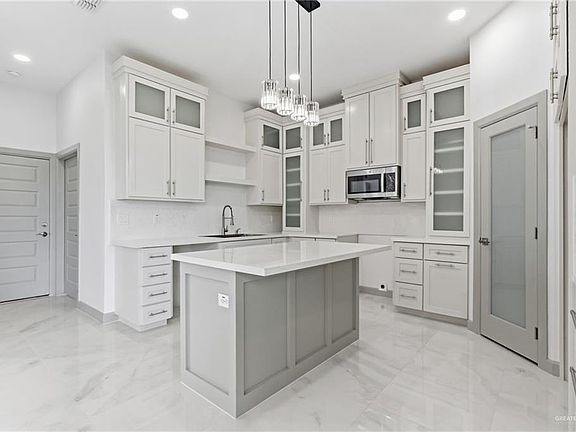 5th image of 3400 E Alexa St