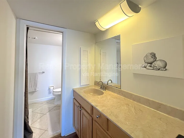 2711 1st St #502 — Photo 16