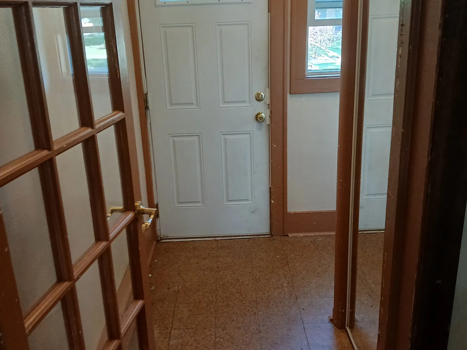 3rd Ave W, Hibbing — Photo 2