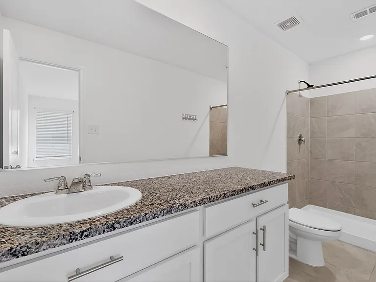 1430 Everett Gardens Way — Photo 23
