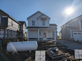 5749 Arcade Blvd, McCordsville, IN 46055