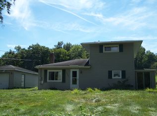 19091 Warwick Rd, Marshallville, OH 44645