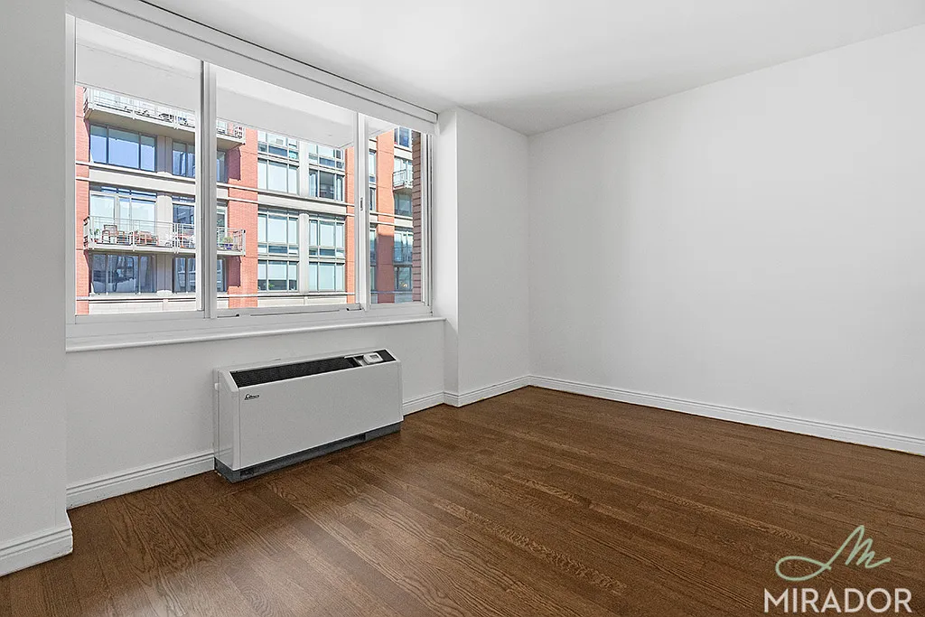 60 West 23rd Street — Photo 1