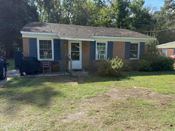 15980 Bronco Drive, Laurinburg, NC 28352