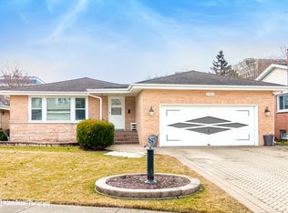 14233 Lois Ave, Park Ridge, IL 60068