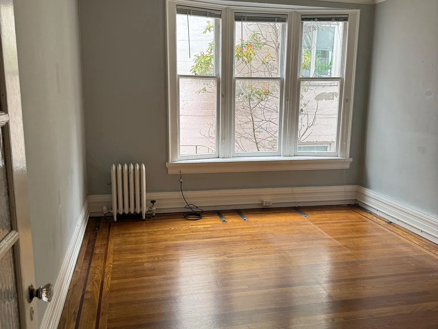 Studio, 406 sqft, $2,695 — Photo 4