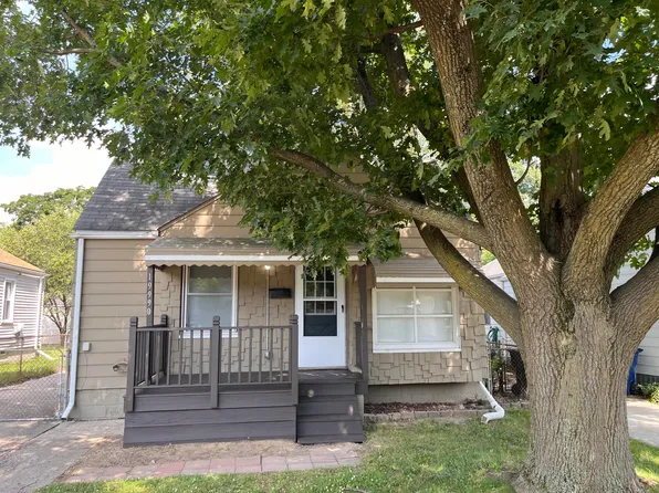19990 Woodworth St, Redford, MI 48240
