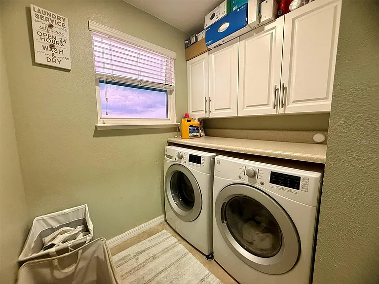 1103 Alta Vista Dr — Photo 25