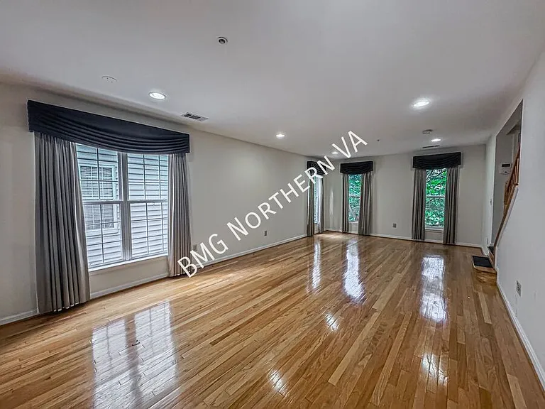 1520 Northern Neck Dr #202 — Photo 3