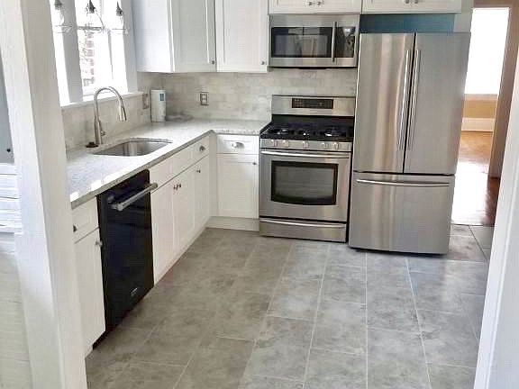 3rd image of 1314 Talbot Ave