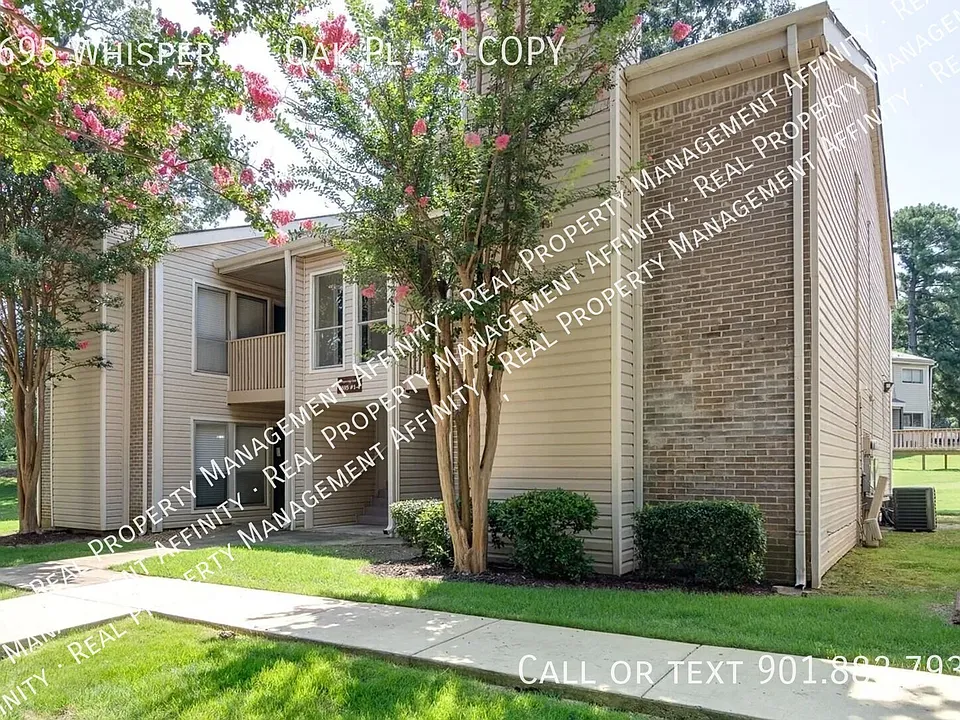6695 Whispering Oak Pl #3