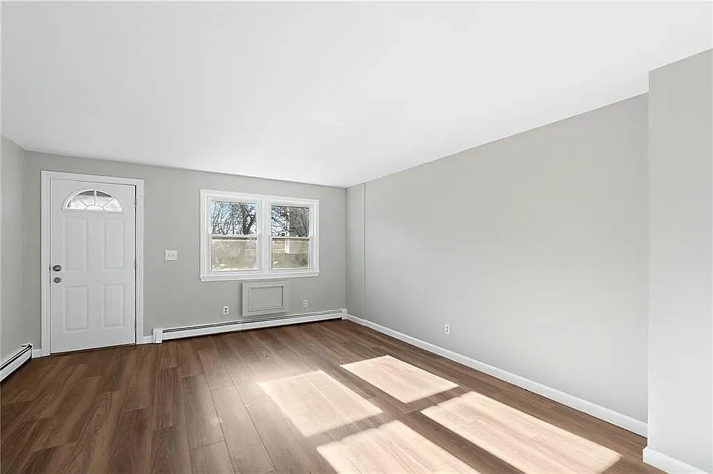 2 bed, 1.5 bath, 1512 sqft, $2,495 — Photo 4