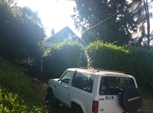 9720 1st Ave NW, Seattle, WA 98117