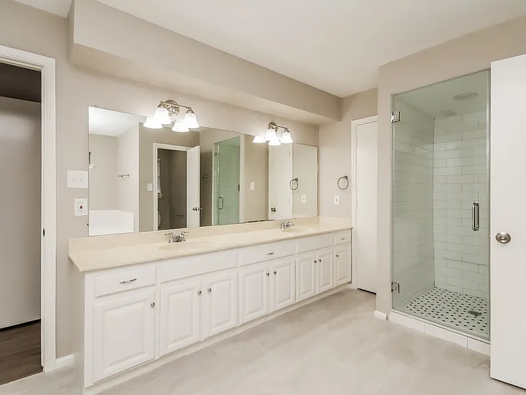 18 Laguna Rd — Photo 12