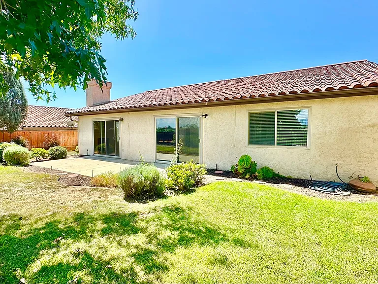 730 Morro Rd — Photo 17