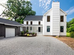 90 Whittemore St #1, Concord, MA 01742