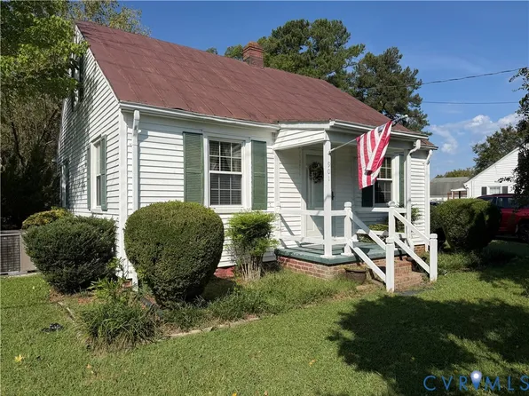 901 Hunterdale Rd, Franklin, VA 23851