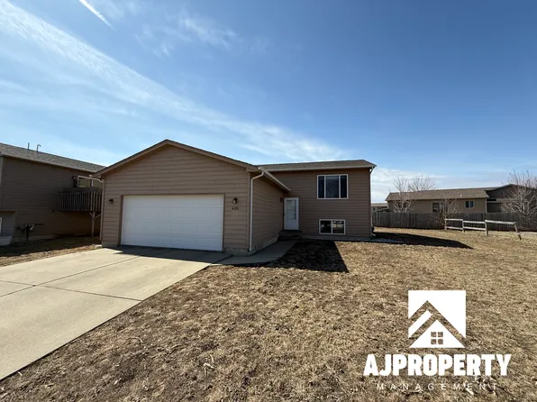 409 Cottonwood Dr, Harrisburg, SD 57032
