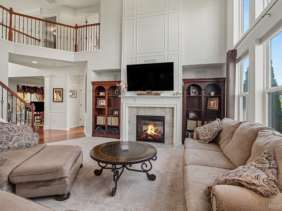 24969 Carriage Ln, photo 12