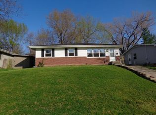 2708 W Hunt St, Decatur, IL 62526