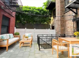 319 1st Ave APT 3F, New York, NY 10003