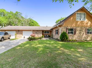 4227 Locksley Ave, Pascagoula, MS 39581