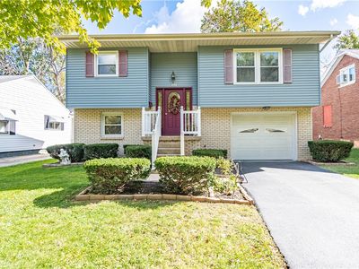 480 N Hillcrest Blvd, Decatur, IL, 62522