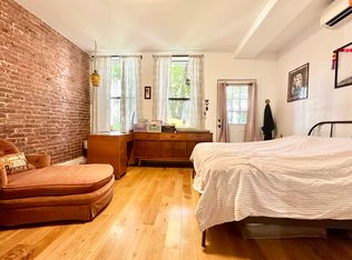 1725 Harman St #1A, Ridgewood, NY 11385