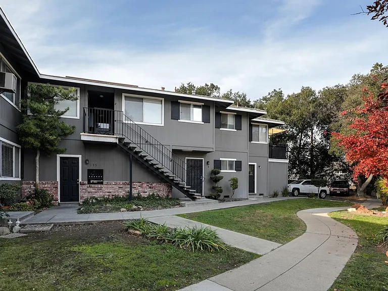 Carlton 6 LLC — Photo 3