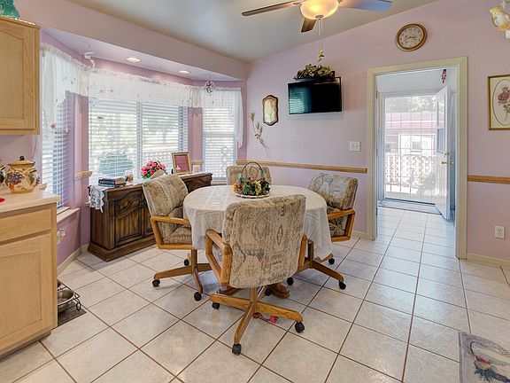 4th image of 3 Valle De Paz Cir