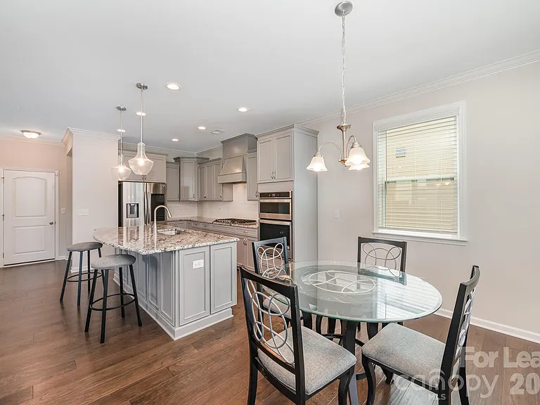 15010 Cordelia Dr — Photo 5