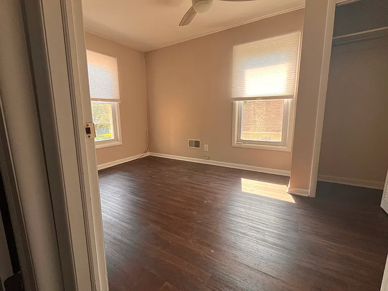 264 Kenwood Ave #2 — Photo 6