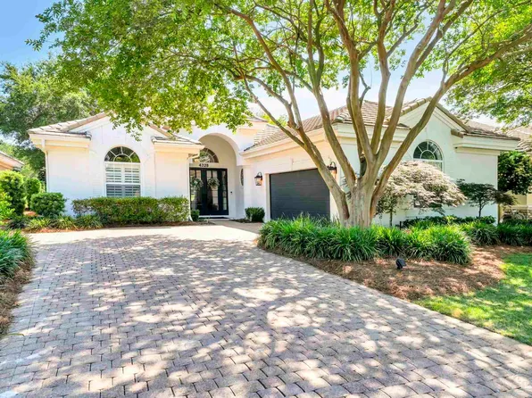 4328 Carriage Ln, Destin, FL 32541
