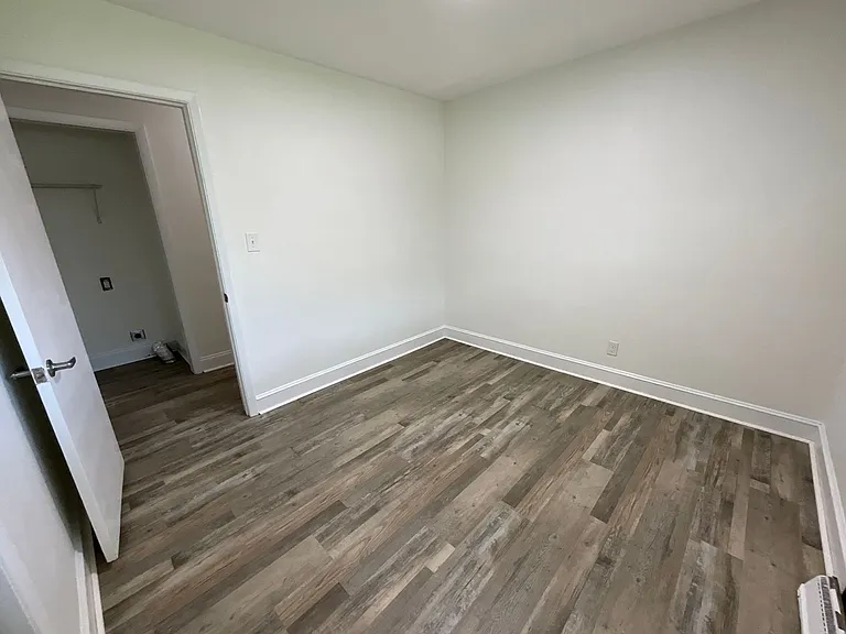 4026 Sedgewood Ln — Photo 12